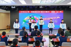 正在热爱中成长创维